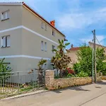 House Anka
