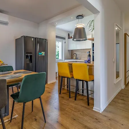House Anka