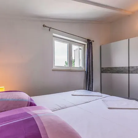 House Anka Apartment