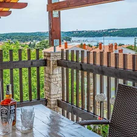 House Anka Apartment *