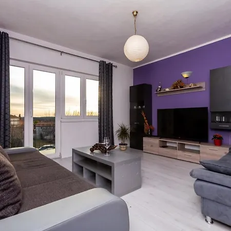House Anka