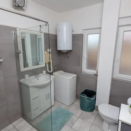 House Anka Apartment *